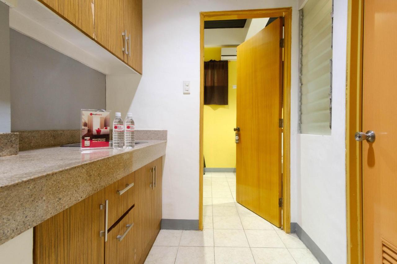 Reddoorz Near Waltermart Subic Hotel Ngoại thất bức ảnh