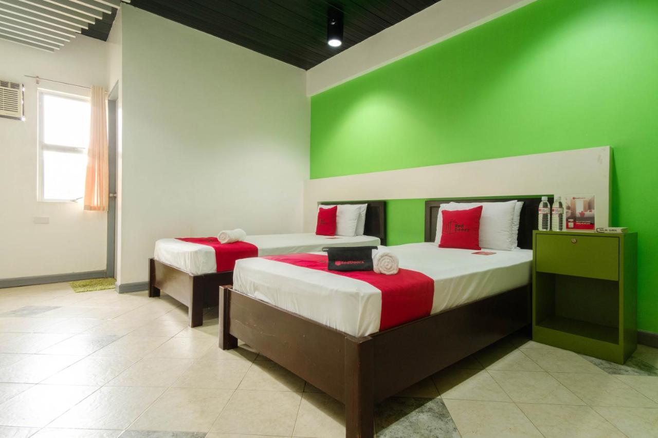 Reddoorz Near Waltermart Subic Hotel Ngoại thất bức ảnh