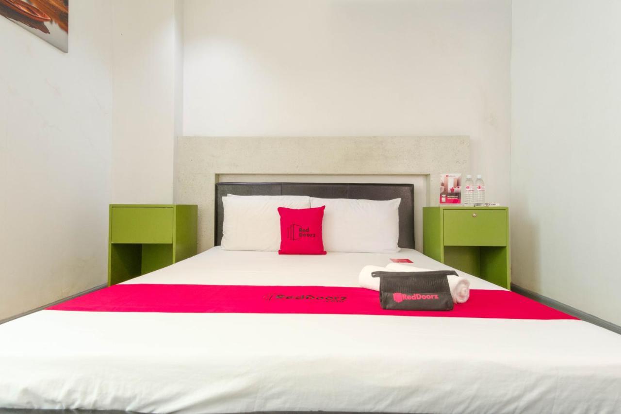 Reddoorz Near Waltermart Subic Hotel Ngoại thất bức ảnh