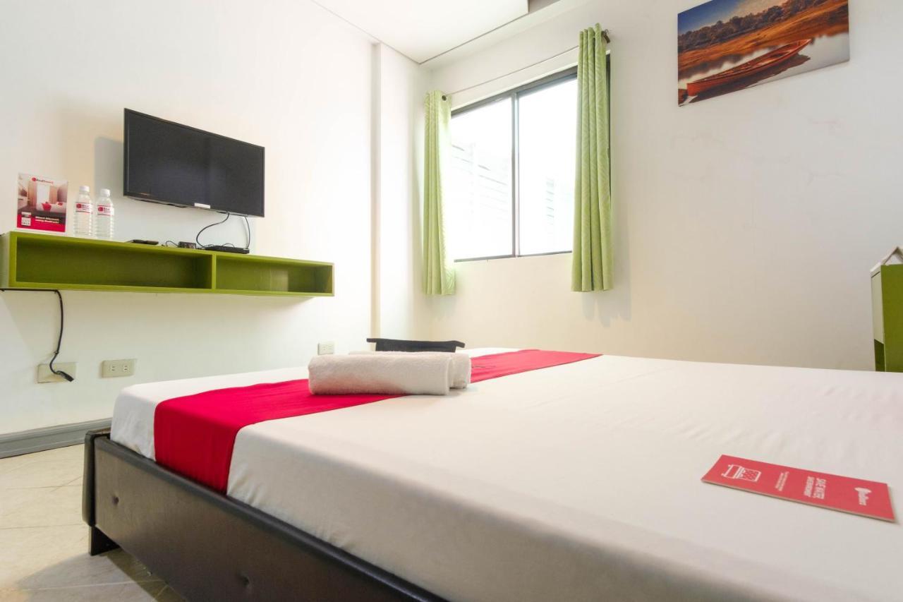 Reddoorz Near Waltermart Subic Hotel Ngoại thất bức ảnh